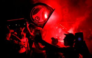 Marseille bans PSG fans