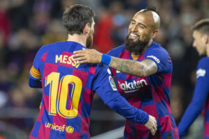 Messi posts Vidal tribute