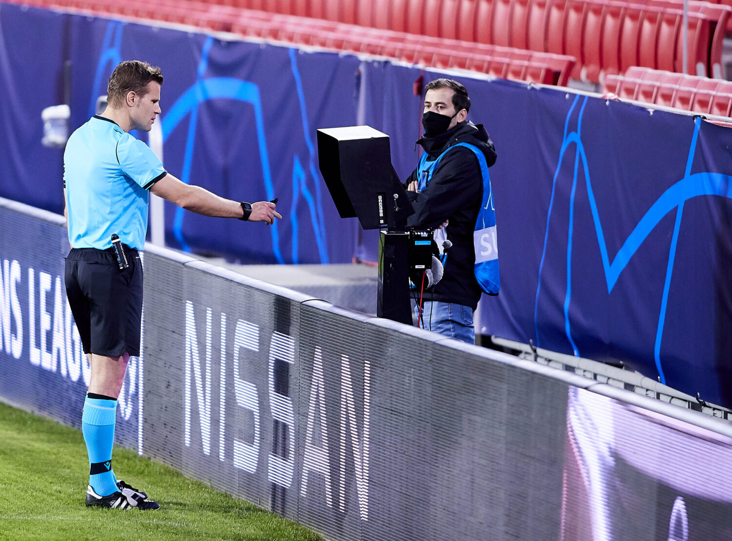 VAR