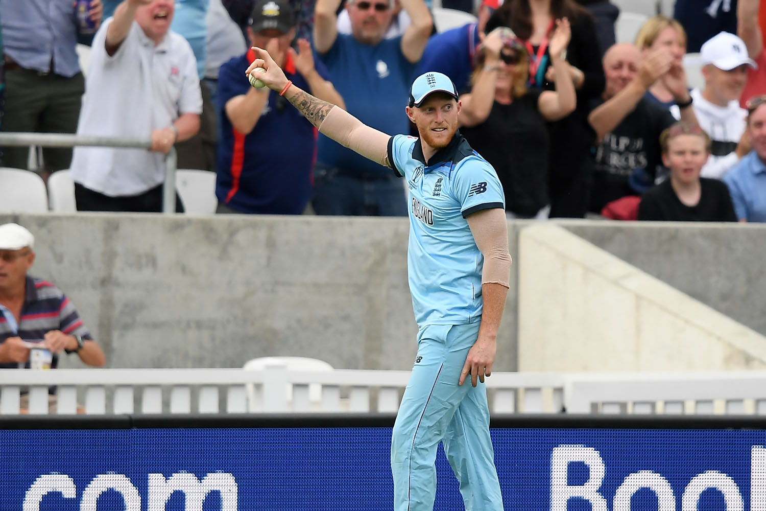 Cricket catches