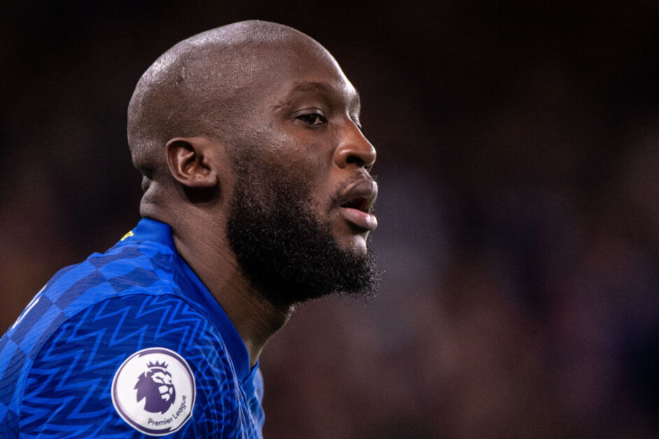Romelu Lukaku has issued an apology to Chelsea fans