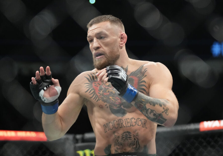 Michael Bisping Conor McGregor