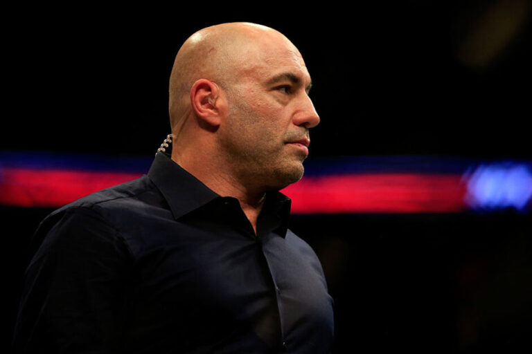 Joe Rogan Cain Velasquez